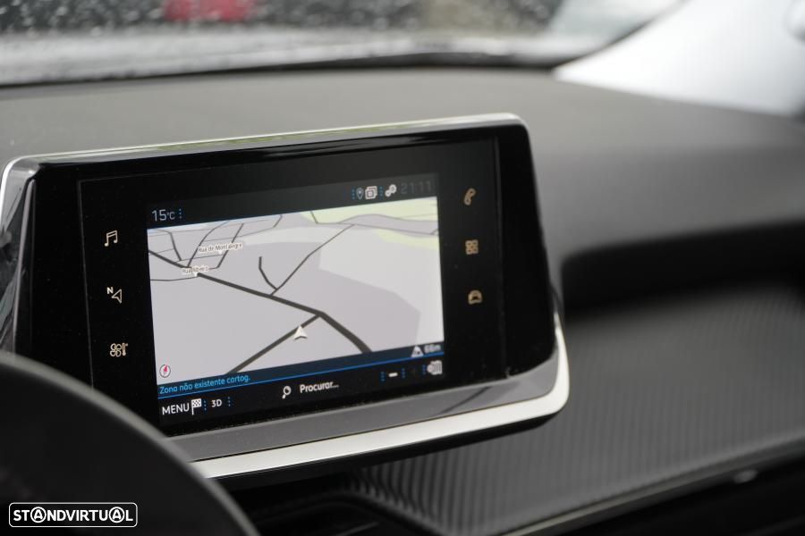 Peugeot 2008 1.2 PureTech Active EAT8 - 12