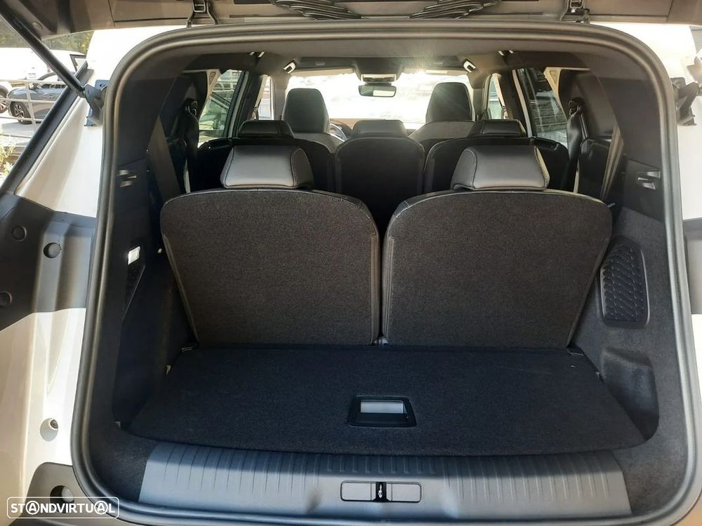 Peugeot E-5008 73 kWh Allure - 9