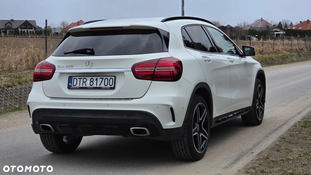 Mercedes-Benz GLA 200 7G-DCT AMG Line - 8