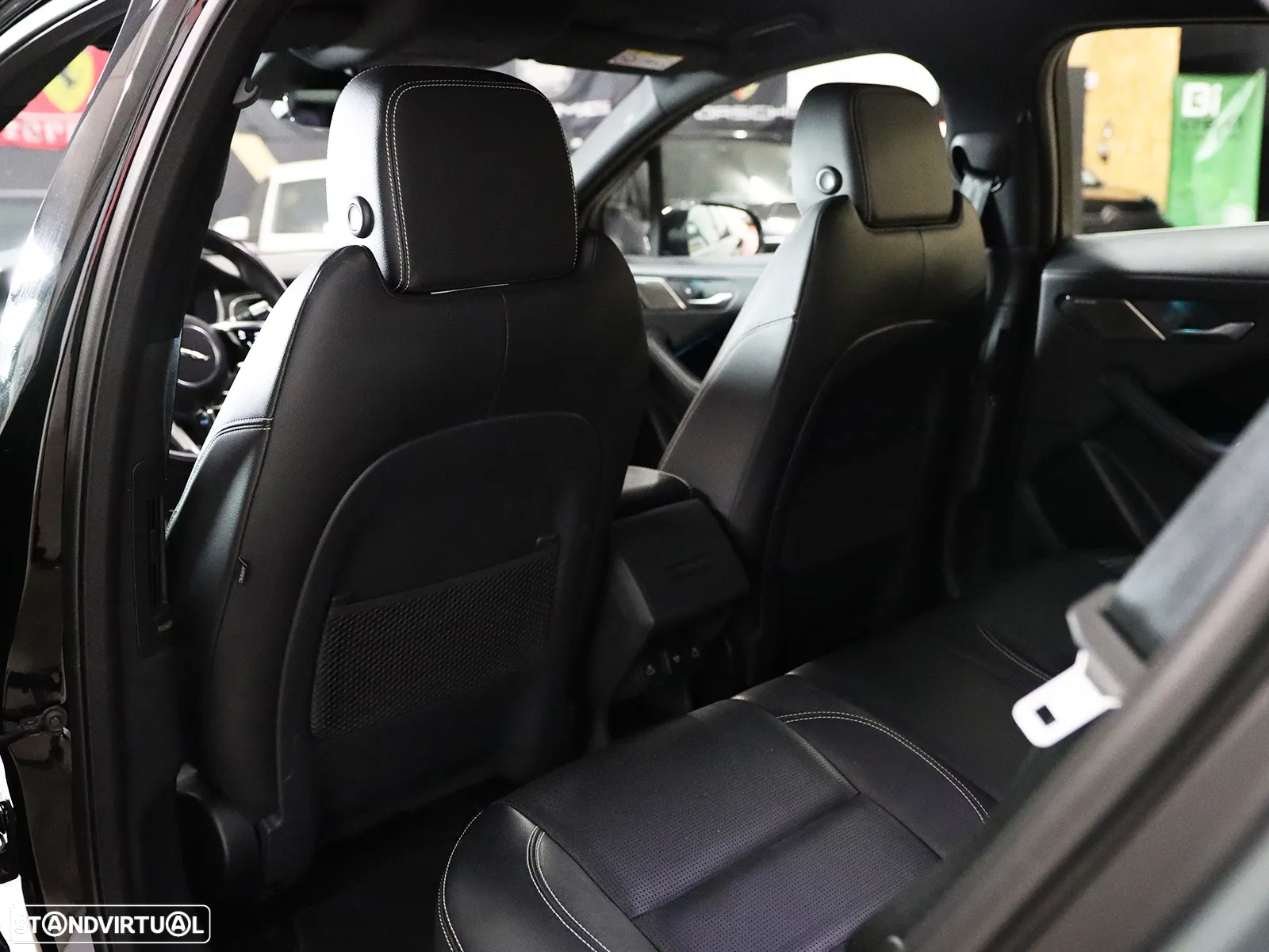 Jaguar I-Pace EV400 AWD R-DYNAMIC SE - 5