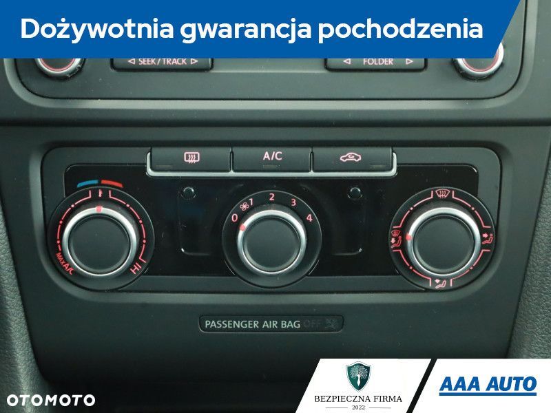 Volkswagen Golf - 12