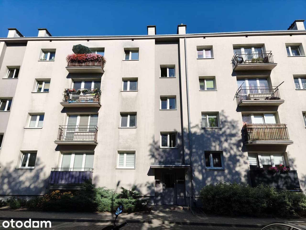 Centrum Piaseczna, piękna loggia do zamieszkania.