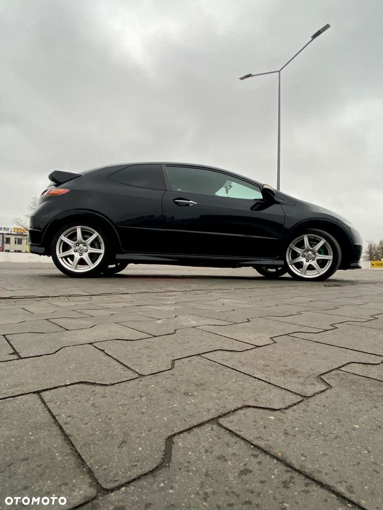 Honda Civic 2.2i-CTDi TypeS - 11