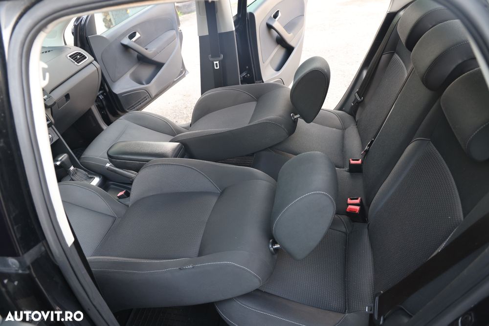 Volkswagen Polo 1.6 TDI DSG Style - 11