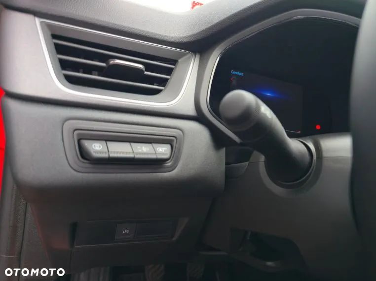 Renault Captur - 14