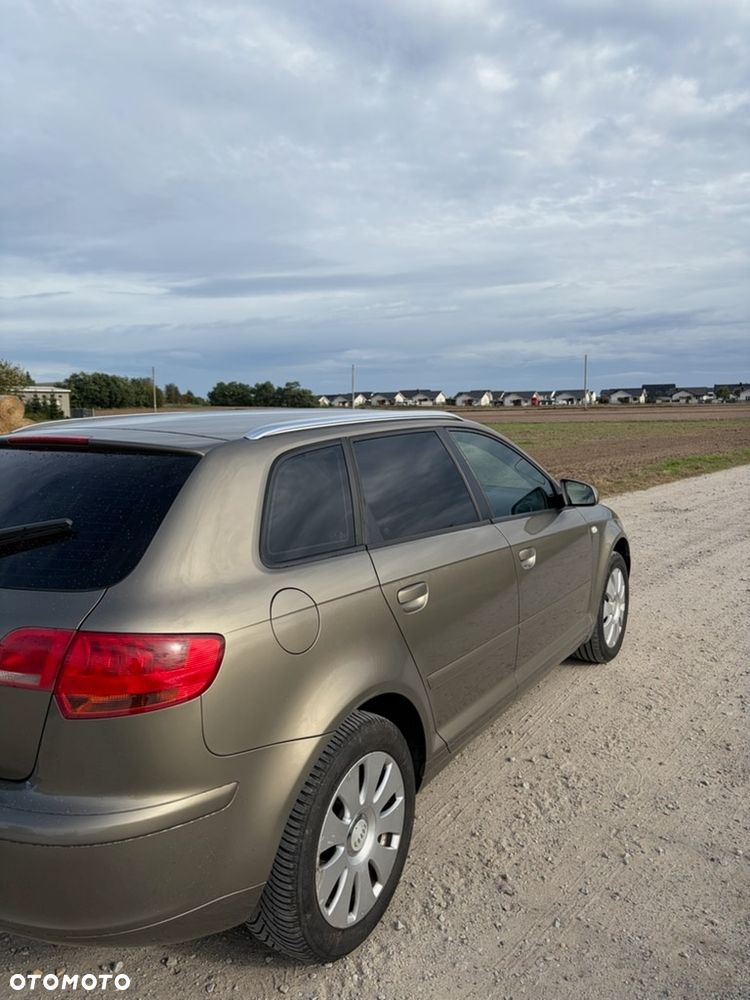 Audi A3 Sportback - 4