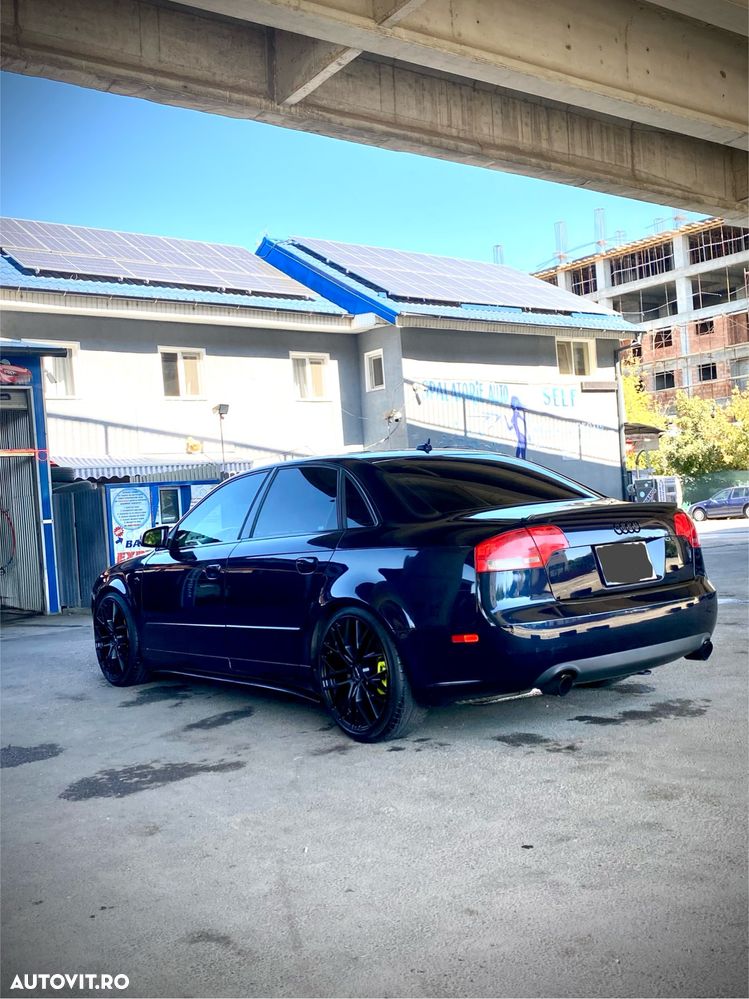 Audi A4 2.0 T FSI multitronic - 4