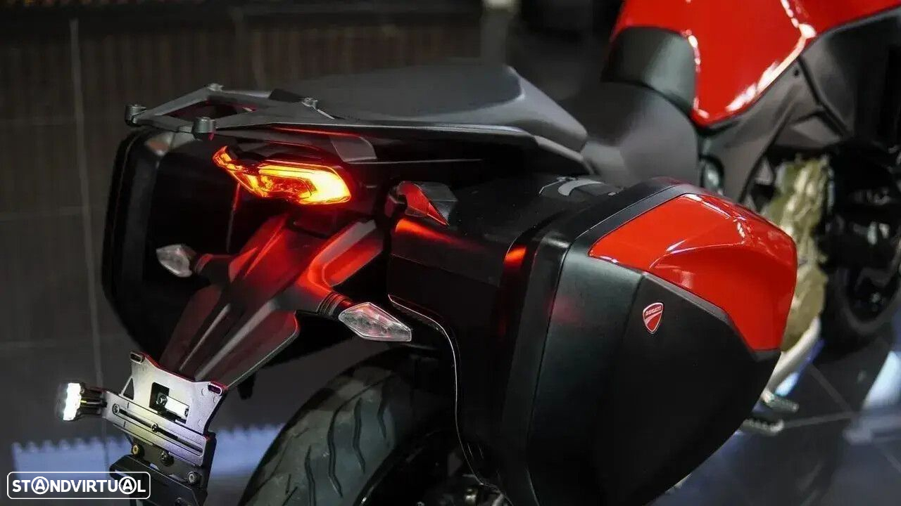 Ducati Multistrada - 38