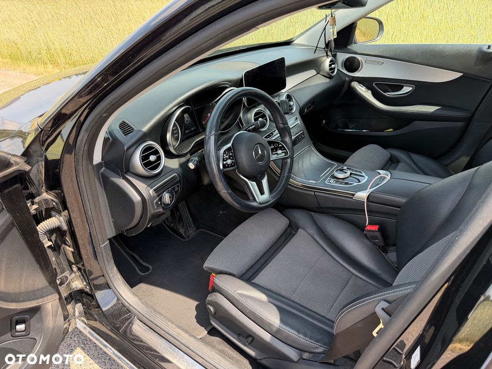 Mercedes-Benz Klasa C 180 d 9G-TRONIC Avantgarde - 9