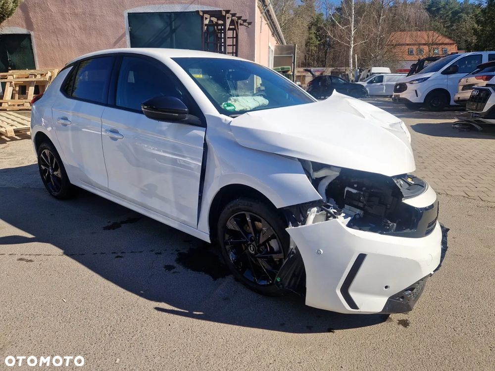 Opel Corsa 1.2 Business S&S - 12