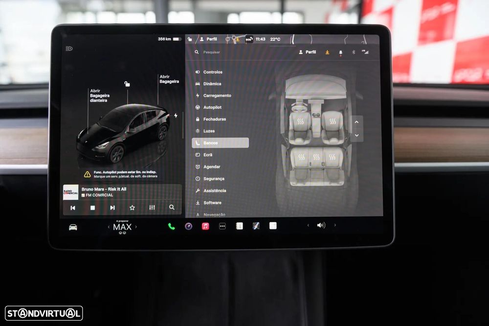 Tesla Model Y Long Range RWD - 48