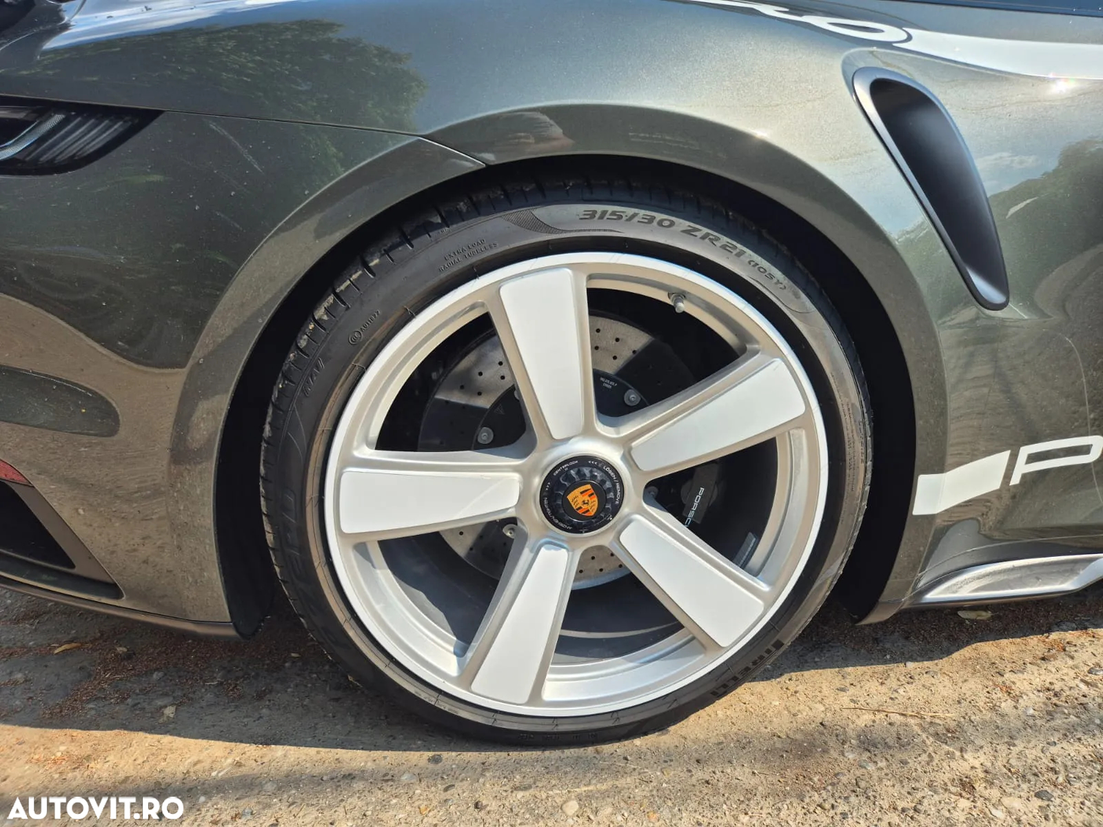 Porsche 911 Turbo PDK 50 Years - 15