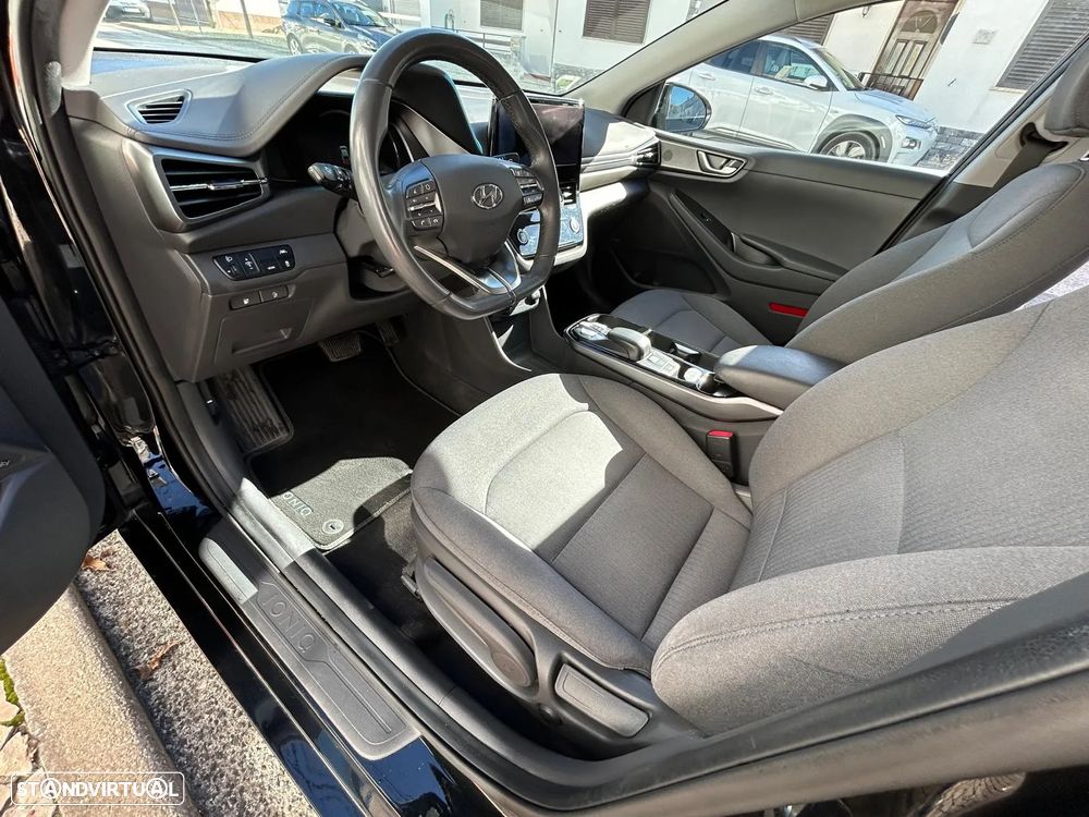 Hyundai Ioniq Elektro - 8