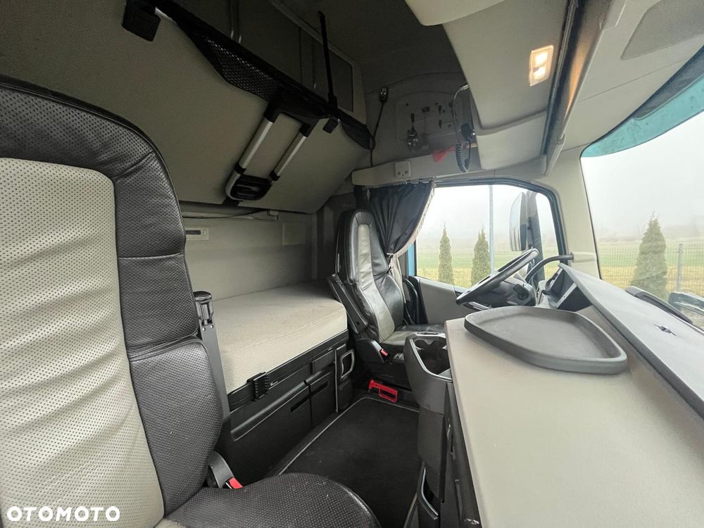 Volvo FH 500 / WERSJA LIMITOWANA / PEŁEN SERWIS / GLOBETROTTER XL / XENON - 26