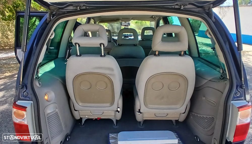 Ford Galaxy 1.9 TDi Ghia - 7