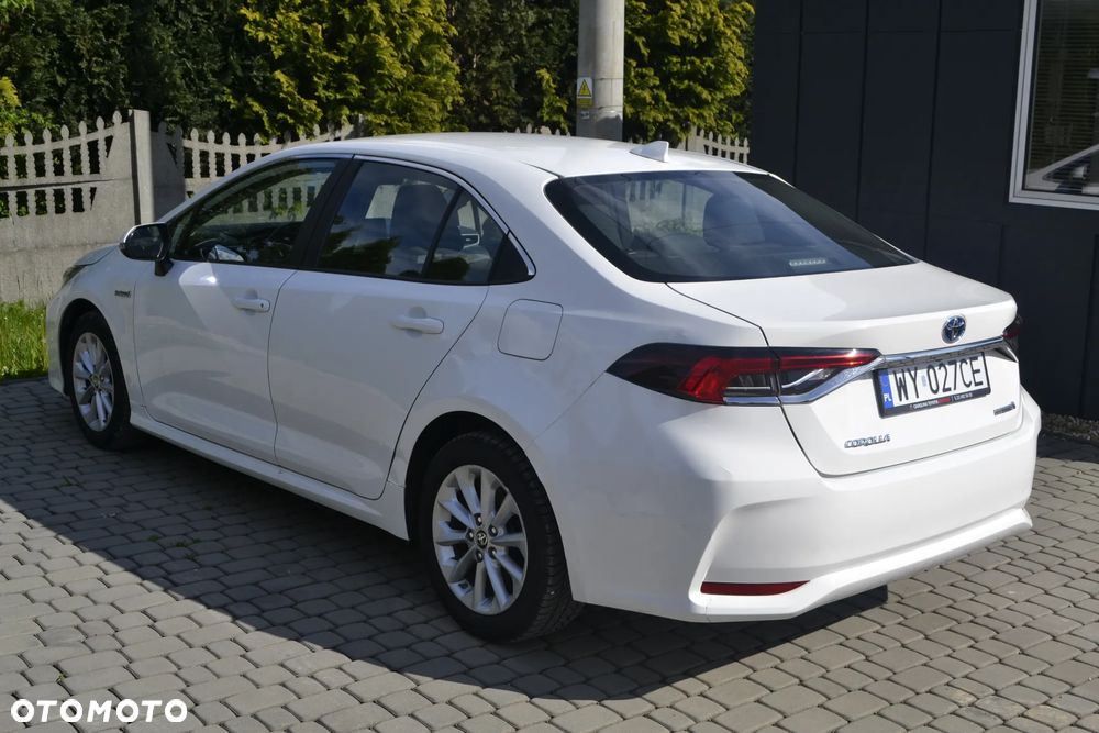 Toyota Corolla 1.8 Hybrid Comfort - 18