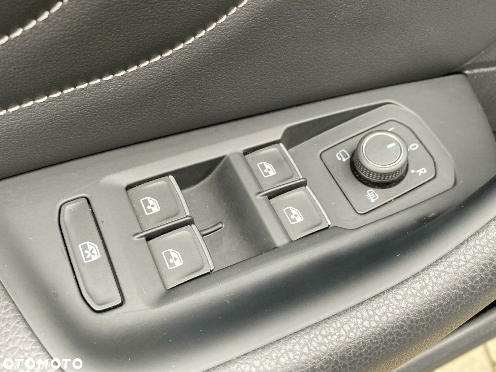 Volkswagen Passat Alltrack - 11