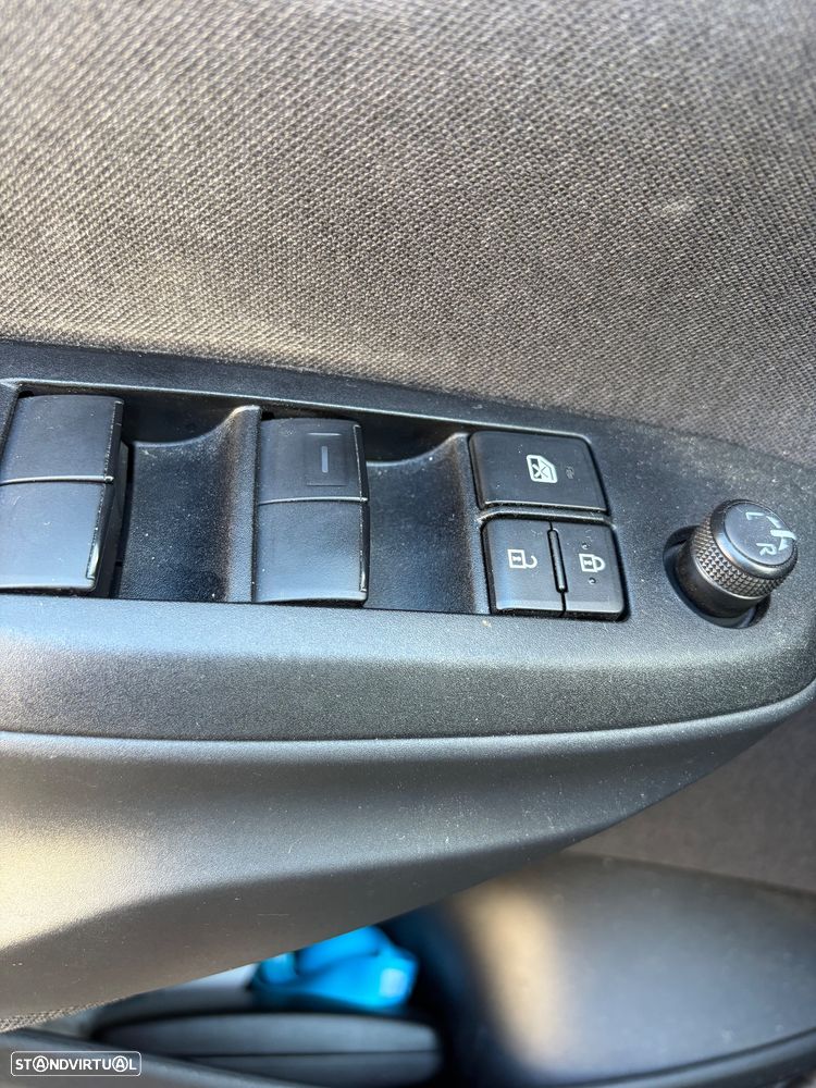Toyota Yaris 1.5 HDF Comfort - 7