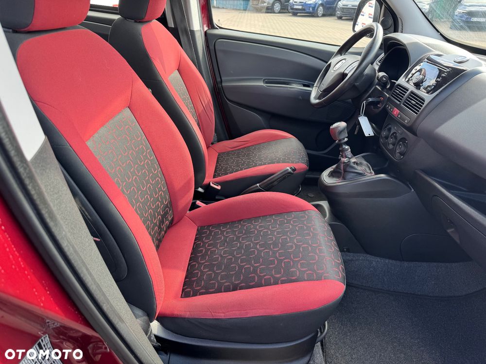 Fiat Doblo 1.4 16V Start&Stopp Active Family - 13