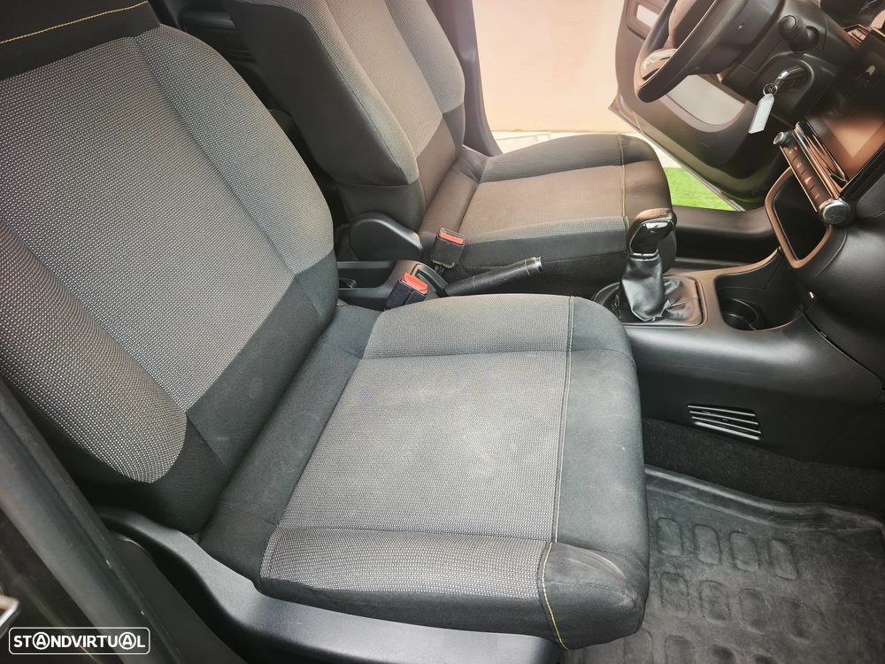 Citroën C3 1.2 PureTech Shine - 18