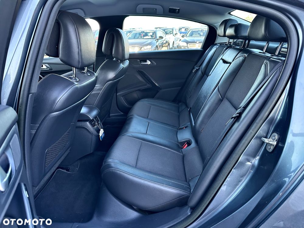 Peugeot 508 HDi FAP 140 Family - 18
