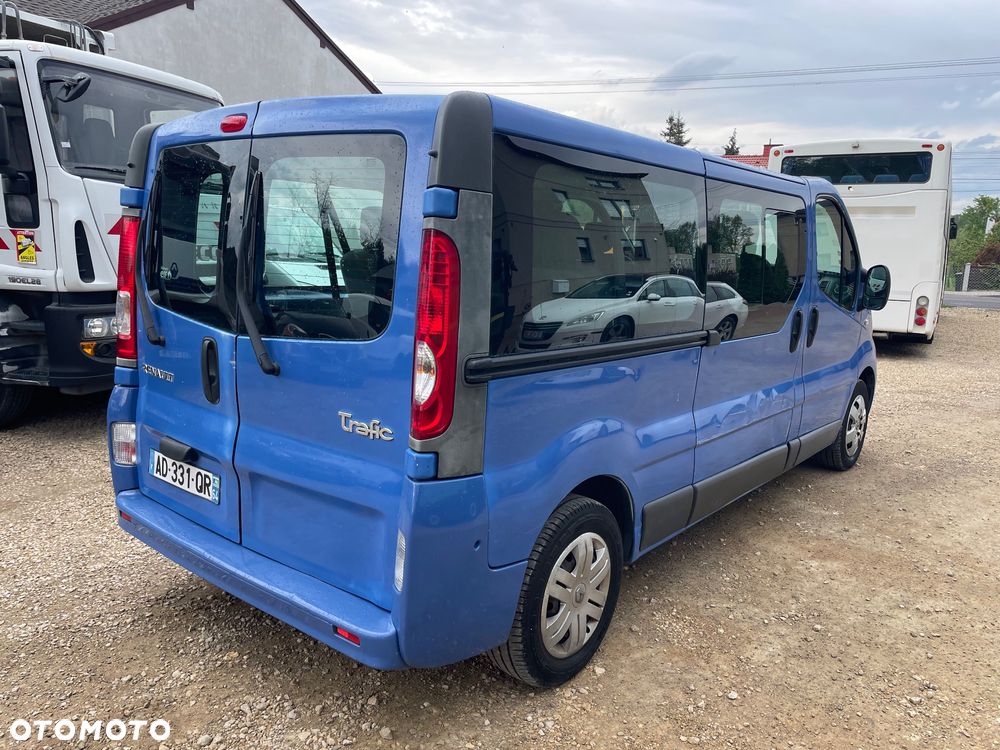 Renault Trafic - 9