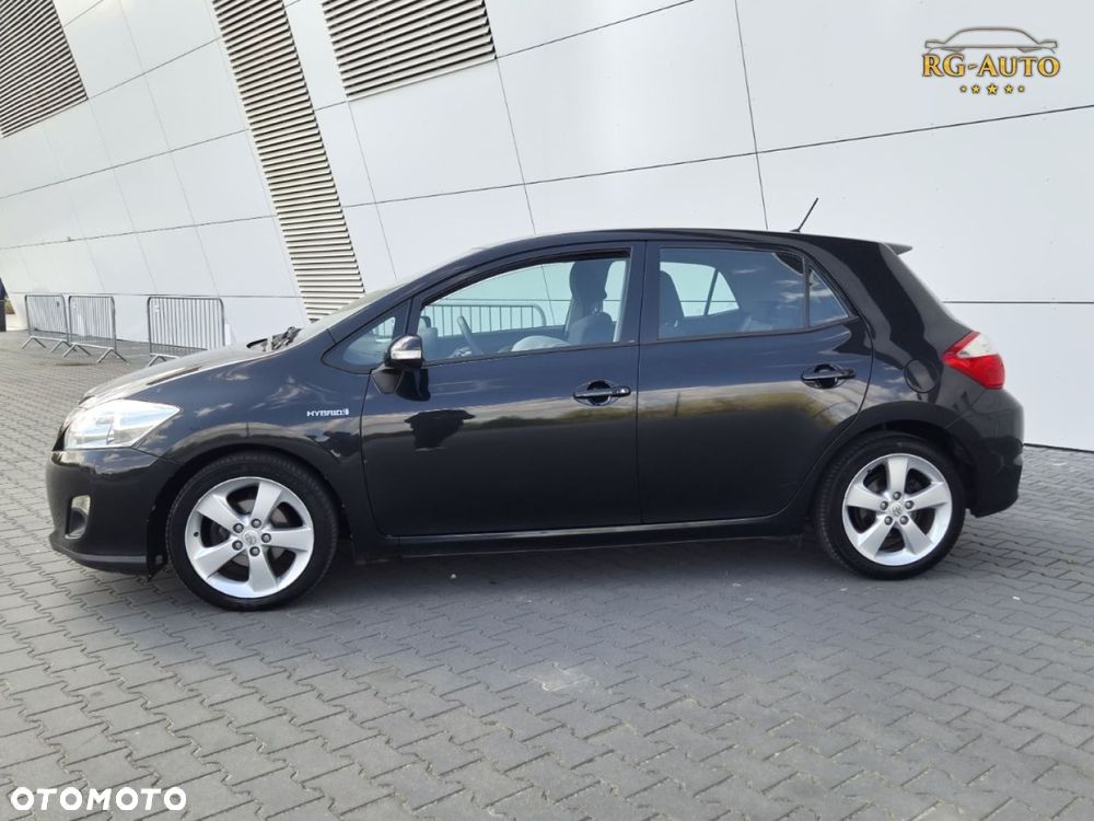 Toyota Auris - 13