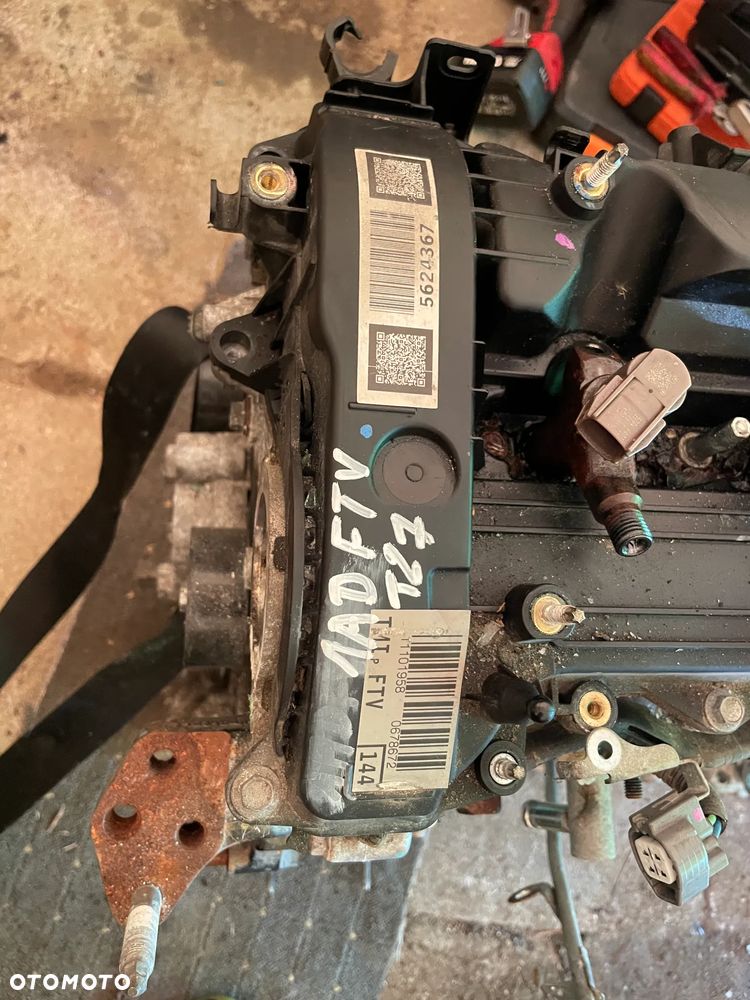 TOYOTA AVENSIS T27 2,0D SILNIK wtryskiwacz 23670-0R100 1AD-FTV z Niemca - 2