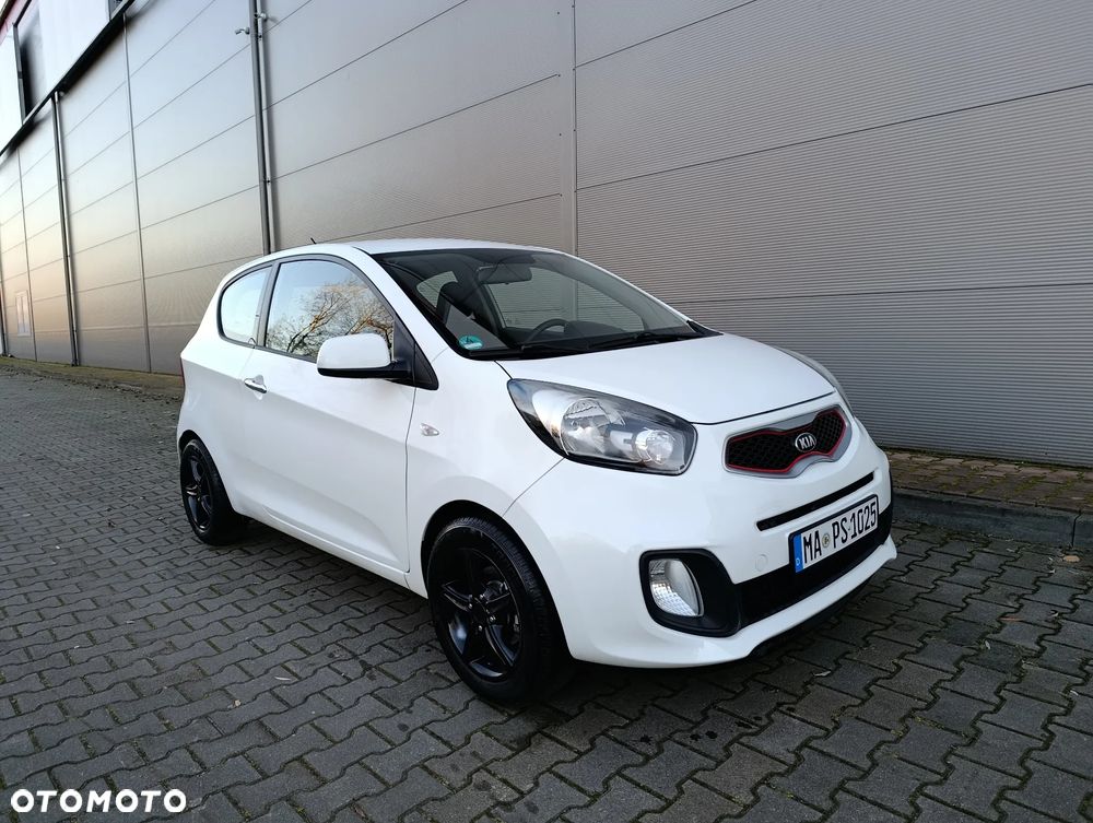 Kia Picanto 1.0 Dream Team Edition - 1