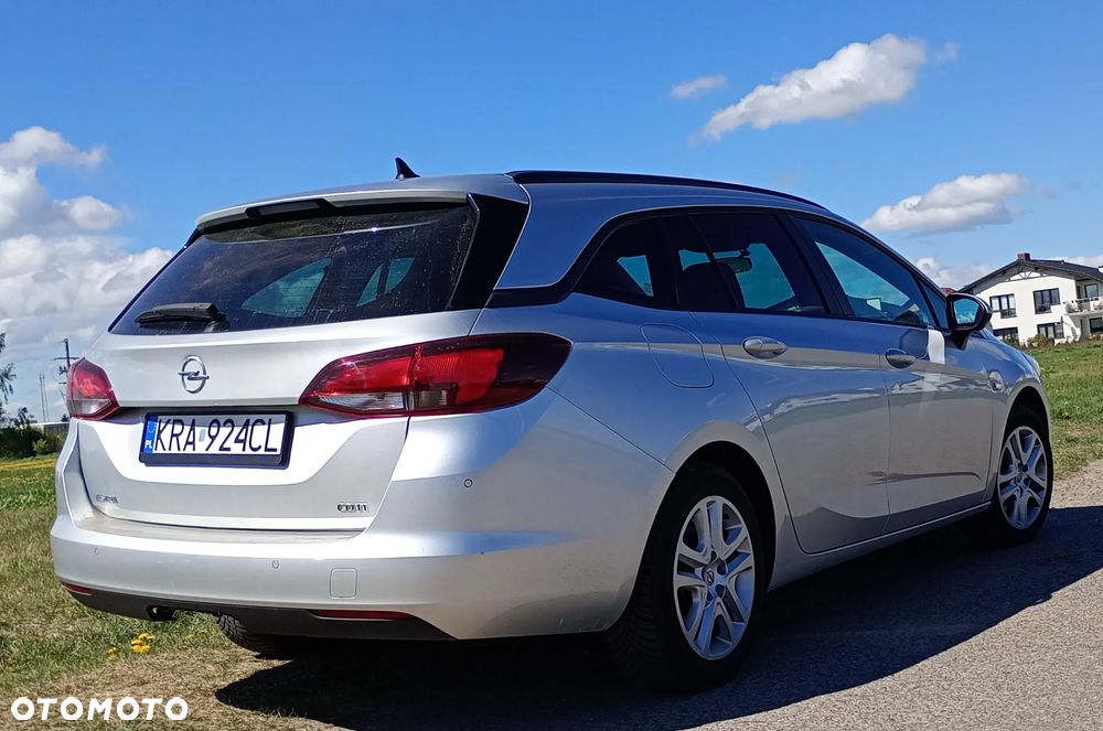 Opel Astra - 4