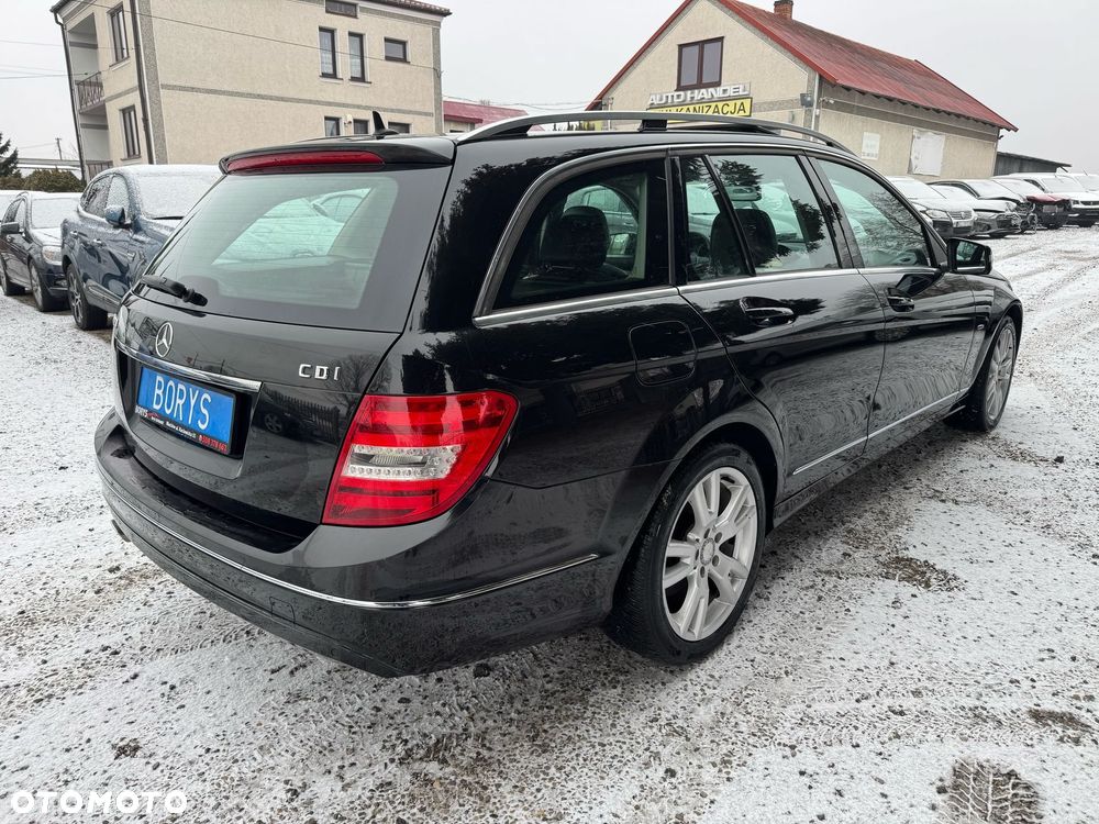 Mercedes-Benz Klasa C 220 T CDI DPF Automatik BlueEFFICIENCY Avantgarde - 10