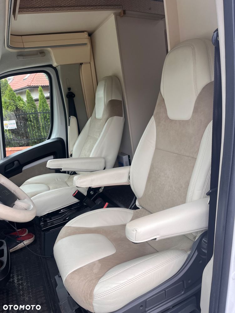 Eura Mobil 650 HS - 5