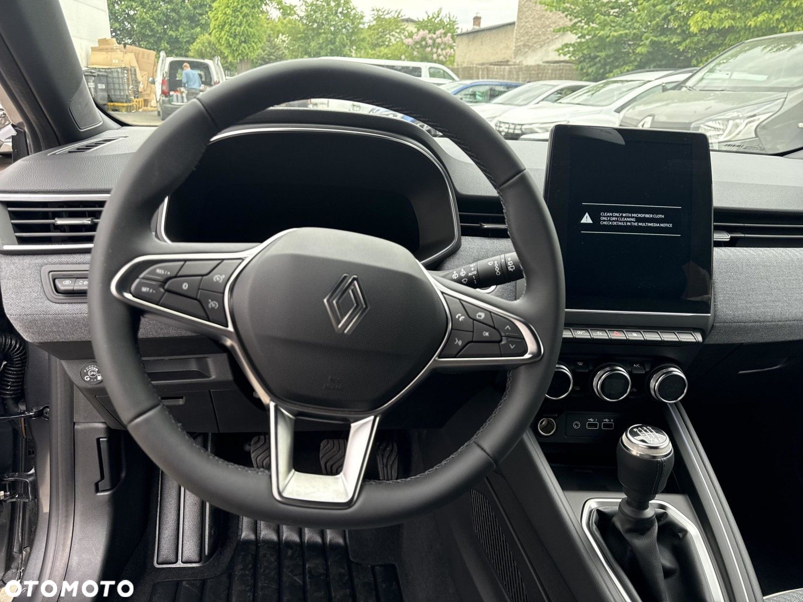 Renault Clio - 13