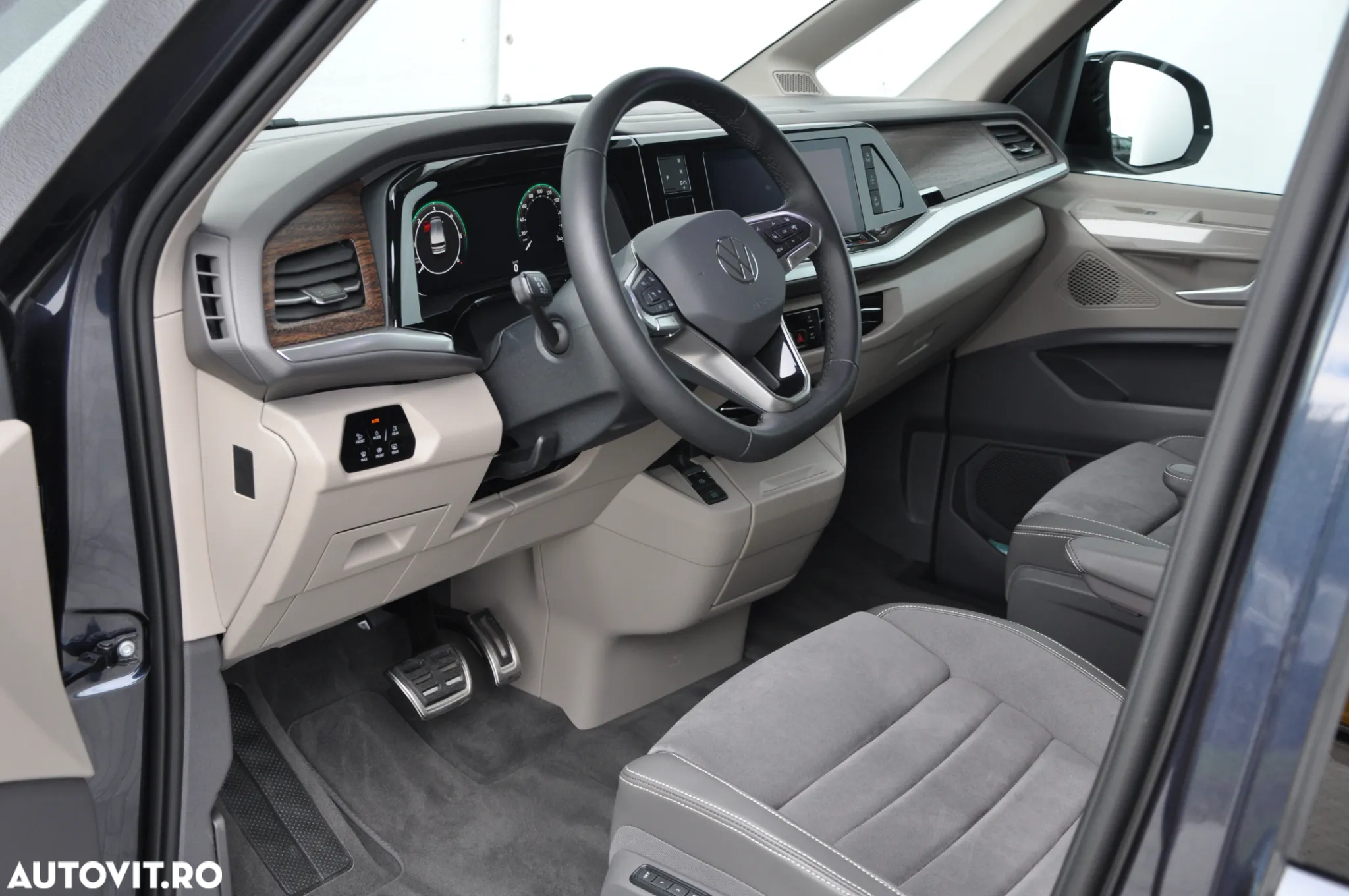 Volkswagen Multivan L 2.0 TDI DSG 110KW Style - 22