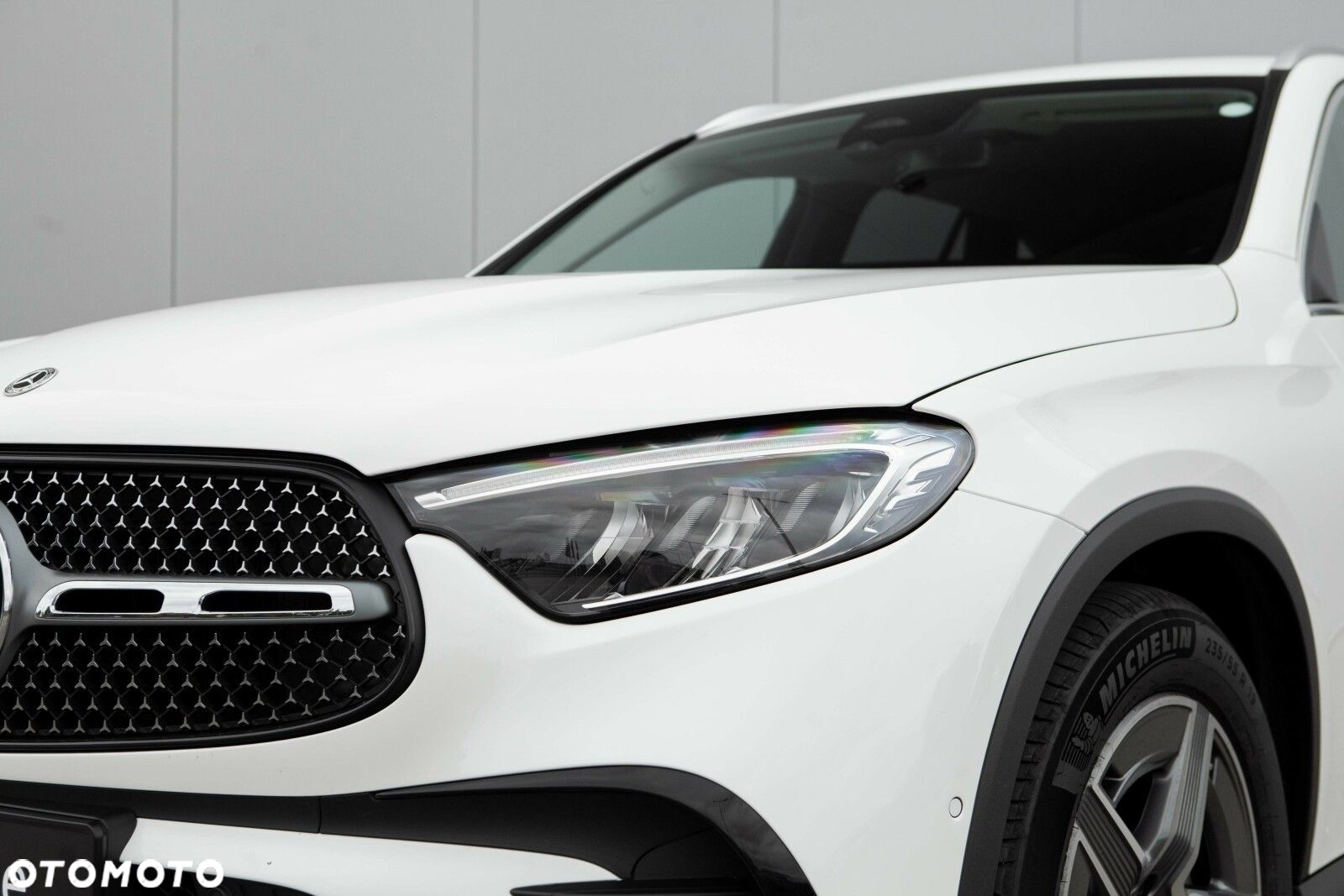 Mercedes-Benz GLC - 12