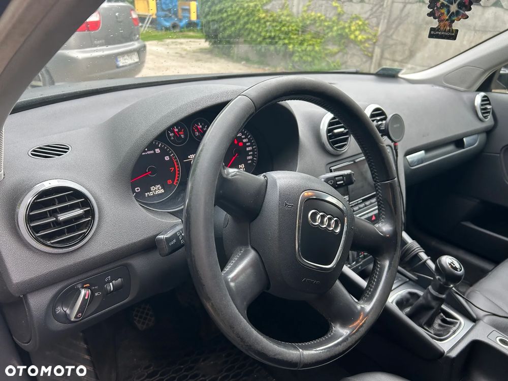 Audi A3 Sportback 1.6 Limited Edition - 9