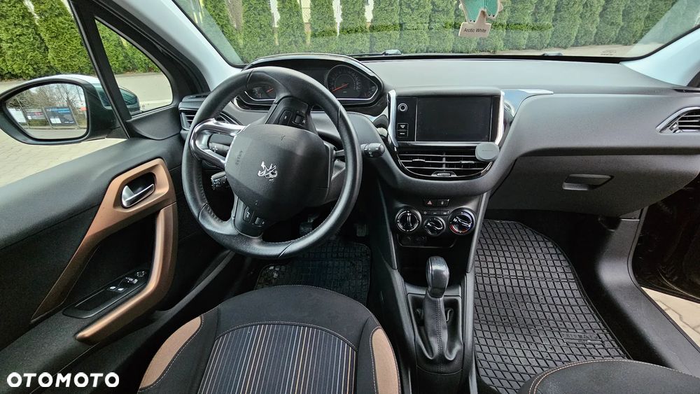 Peugeot 208 82 VTI Style - 15