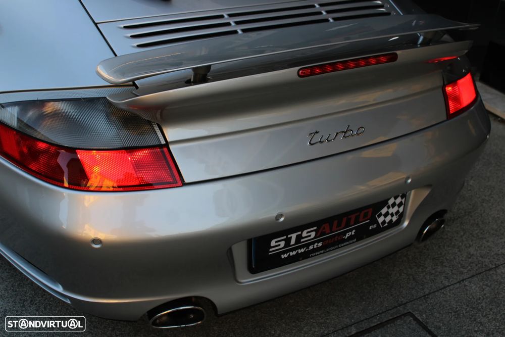 Porsche 911 (996) Turbo - 48