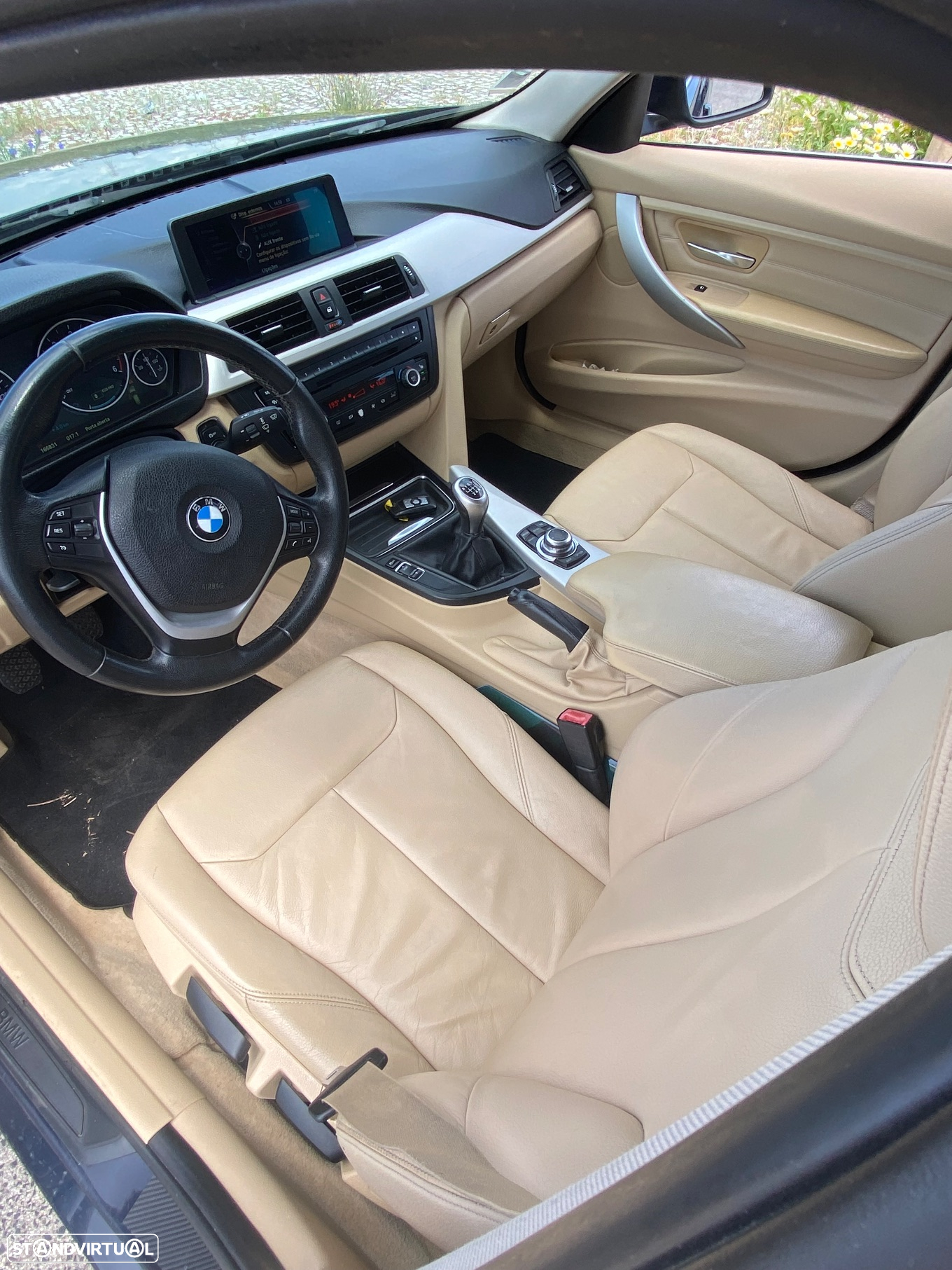 BMW 320 d Touring EfficientDynamics Line Sport - 2