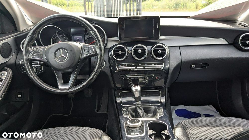 Mercedes-Benz Klasa C - 24