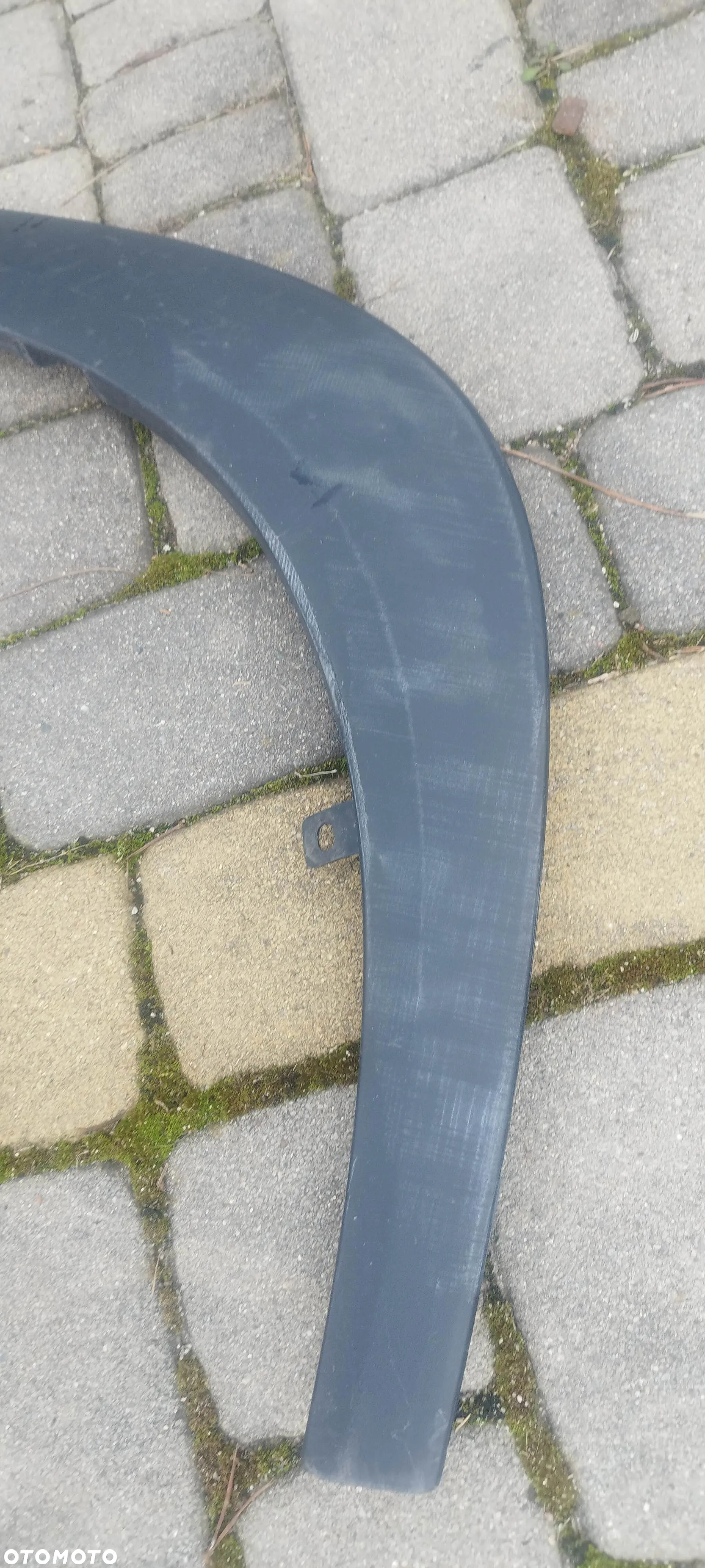listwa błotnika L+P aygo x - 4
