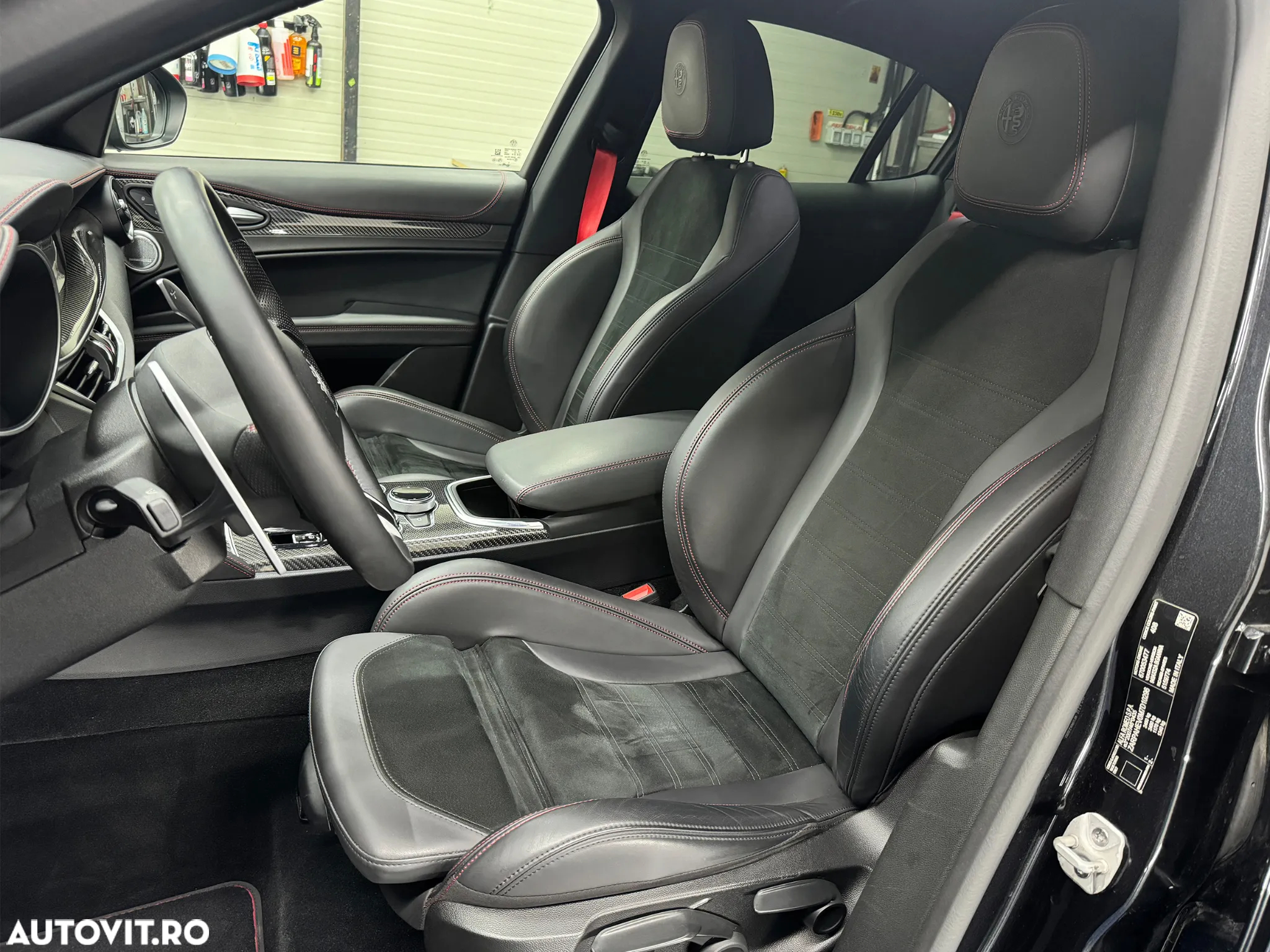 Alfa Romeo Stelvio 2.9 V6 Turbo AWD AT8 Quadrifoglio - 12