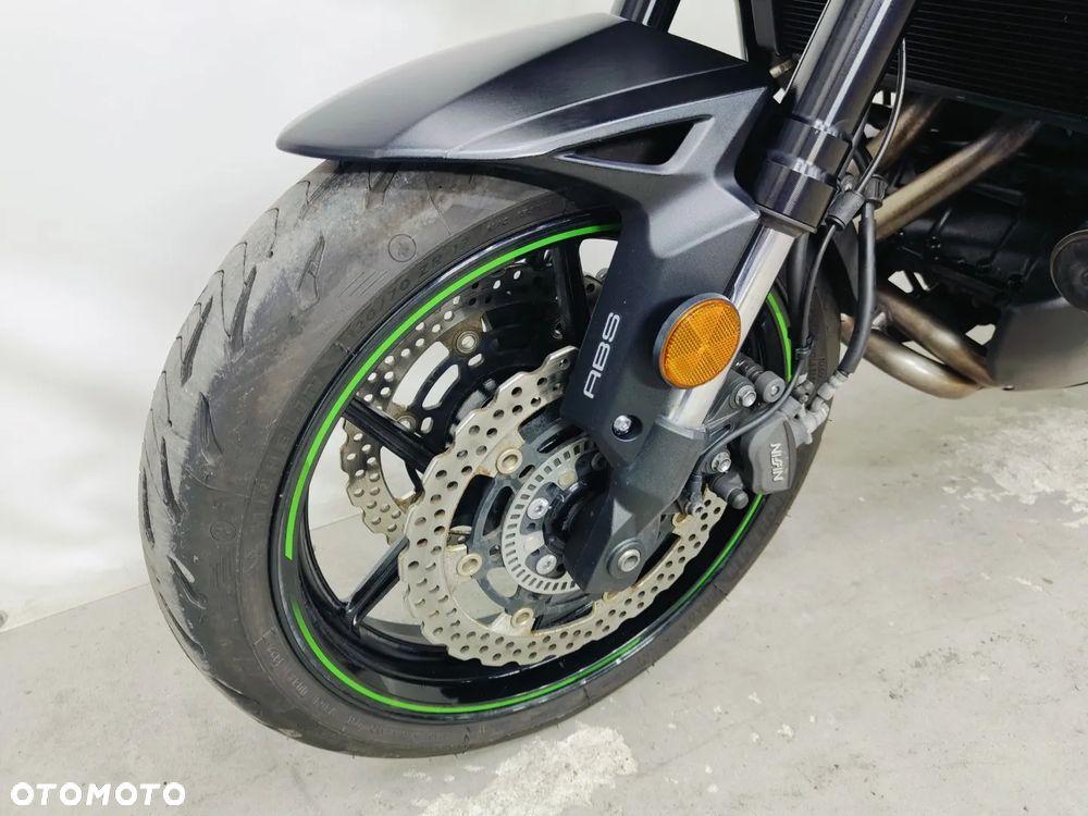 Kawasaki Versys 650 - 21