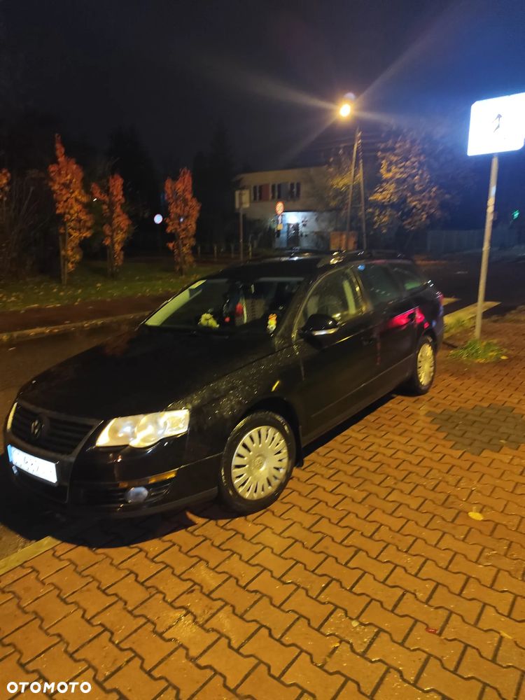 Volkswagen Passat 1.9 TDI Individual - 4