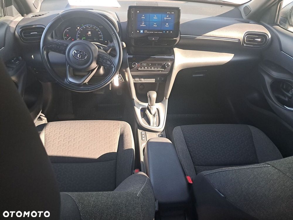 Toyota Yaris Cross Hybrid 1.5 Comfort - 13
