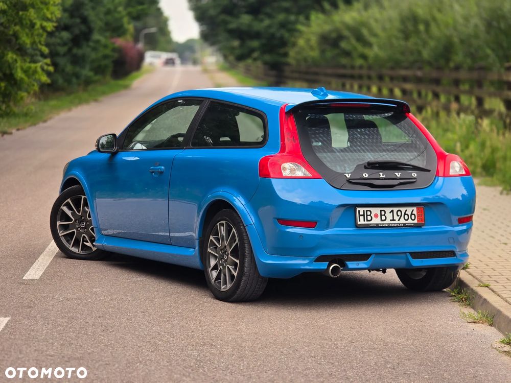 Volvo C30 D2 DRIVe R-Design - 3