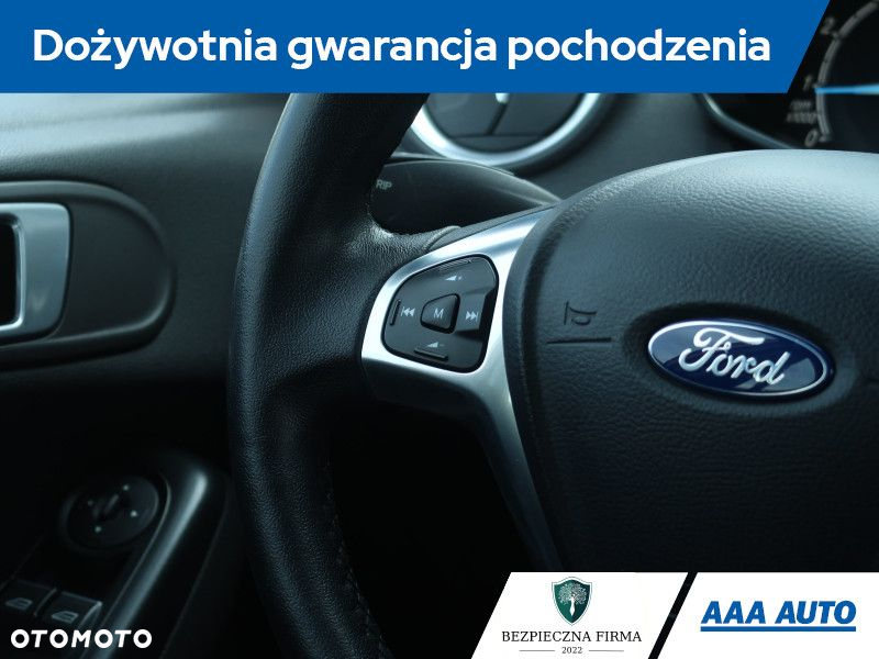 Ford Fiesta - 20