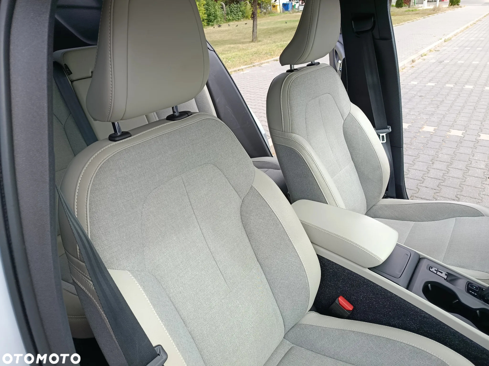 Volvo XC 40 D3 Momentum Pro - 8