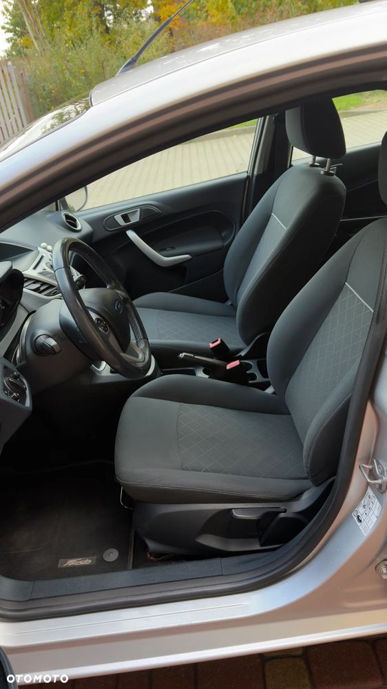 Ford Fiesta 1.6 TDCI Trend - 16