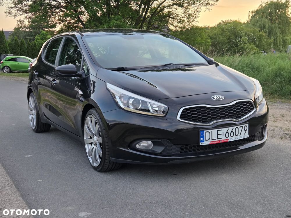 Kia Ceed 1.4 CVVT Attract - 3